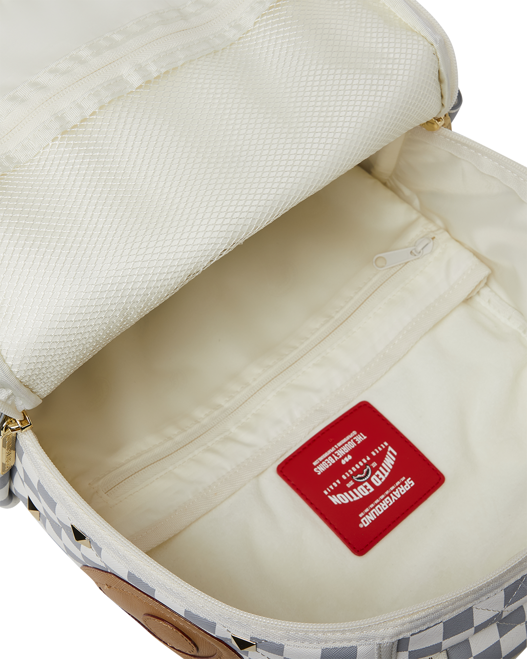 DYNASTY OF THE SHARKS IN PARIS BACKPACK