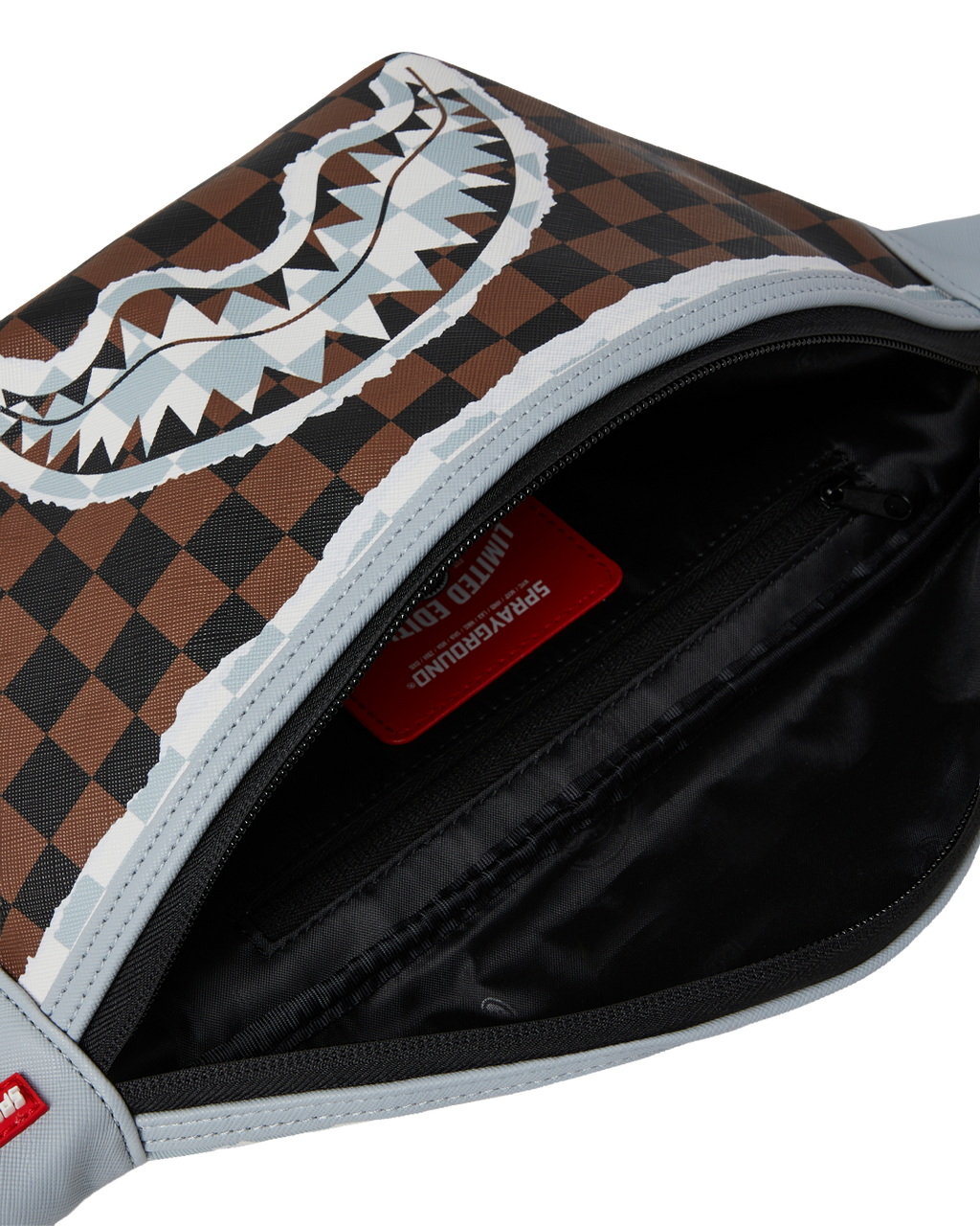 SHARK LEGACY SAVVY CROSSBODY